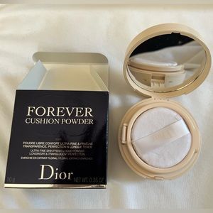 Never used Dior Forever Loose Cushion Powder colour Fair